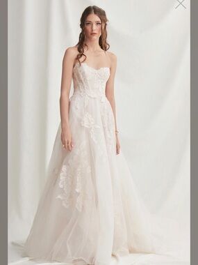 Willowby Strapless Lace Appliqué Bridal Gown in Ivory